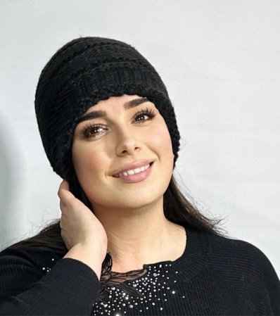 Caciula dama impletita, calduroasa si dublata în interior, HONEY neagra