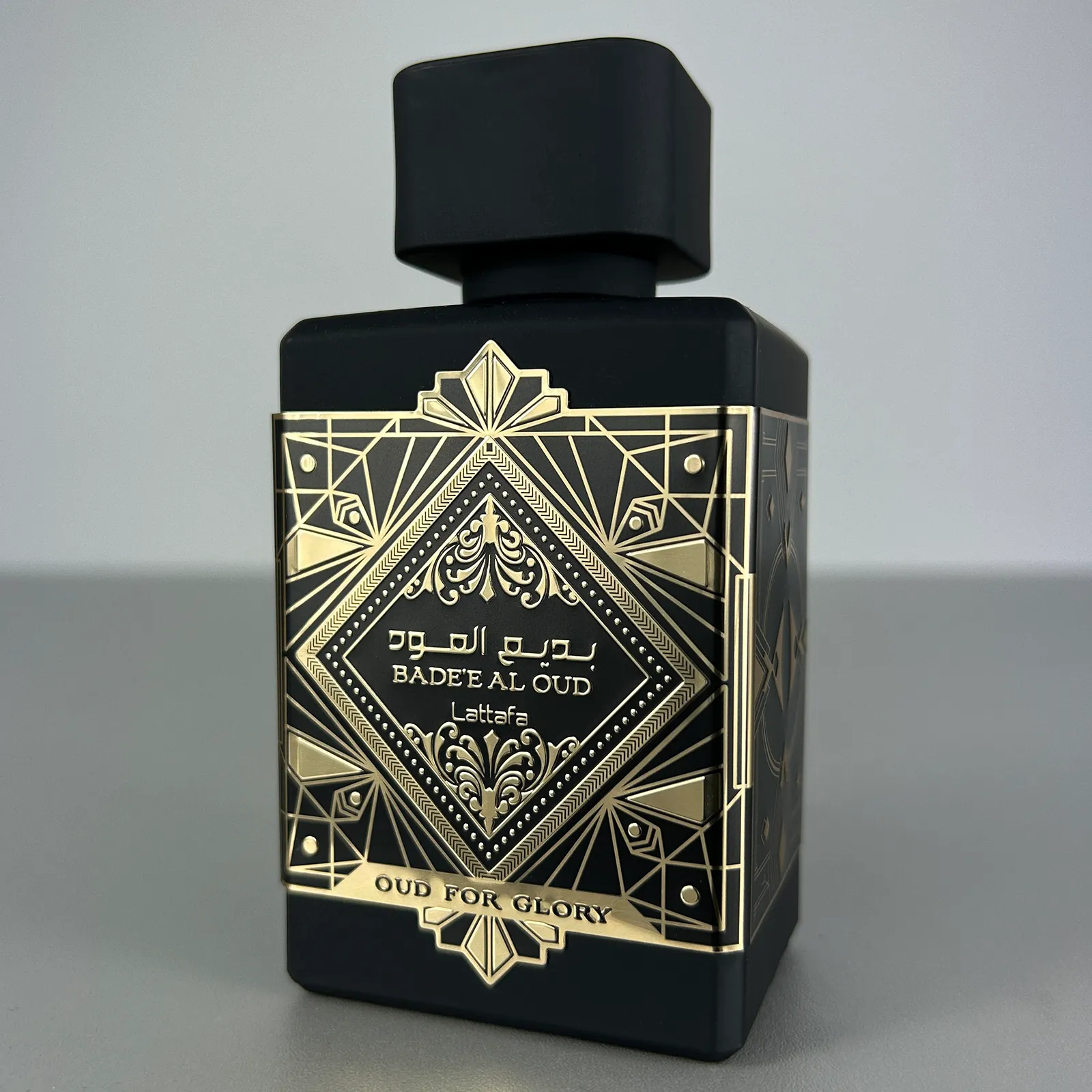 Decanturi de parfumuri arăbești - Decant 10 ml parfum Lattafa Perfumes Bade'e Al Oud Oud for Glory, parfum barbati